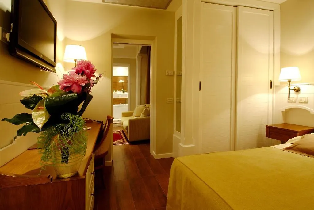 Hotel Gran Bretagna Riccione 3*,